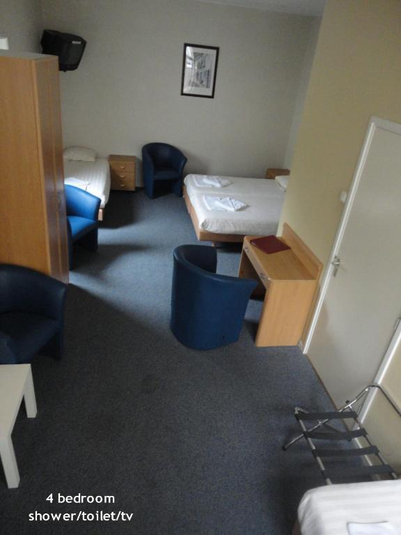Hotel 'T Anker Leeuwarden Ruang foto