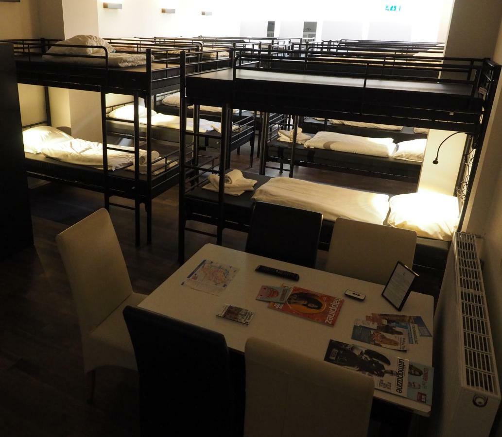 Hotel 'T Anker Leeuwarden Bagian luar foto